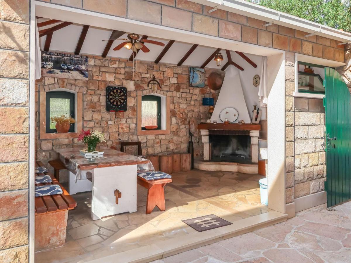 Holiday Home Ana - Brc102 By Interhome سوبيتار المظهر الخارجي الصورة