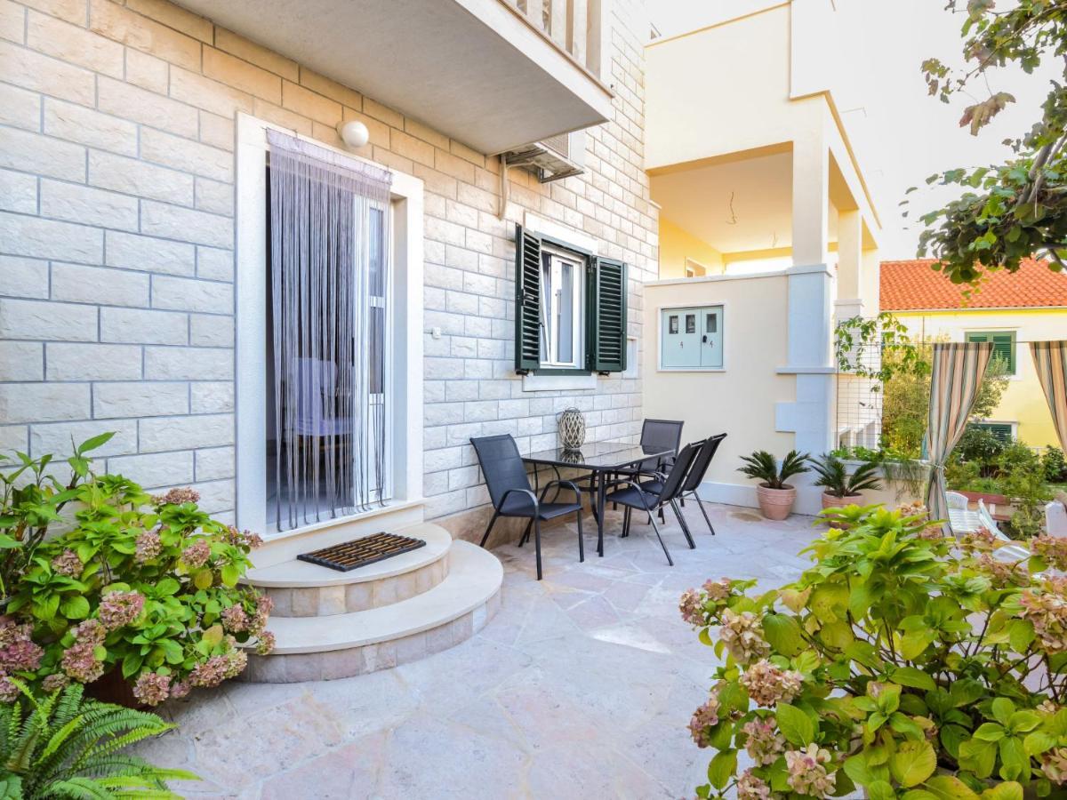 Holiday Home Ana - Brc102 By Interhome سوبيتار المظهر الخارجي الصورة